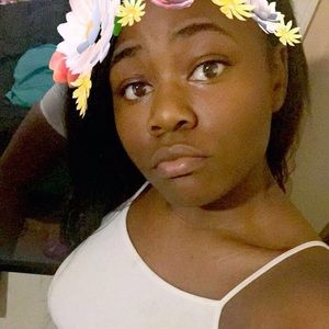 Meet your Posher, Brianna