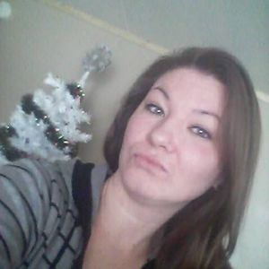 Meet your Posher, Latoshia