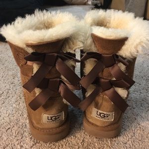 Bow tie ugg boots