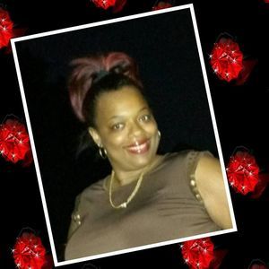 Meet your Posher, Yolanda