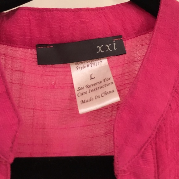 Pink top - Picture 2 of 2