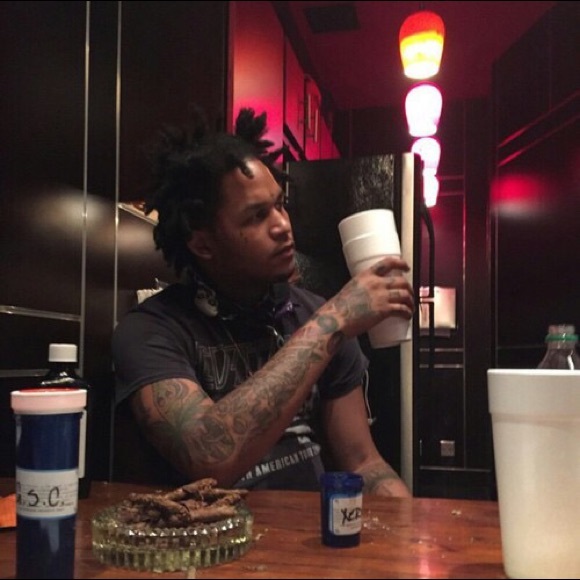 Meet your Posher, Lily - Picture 1 of 1