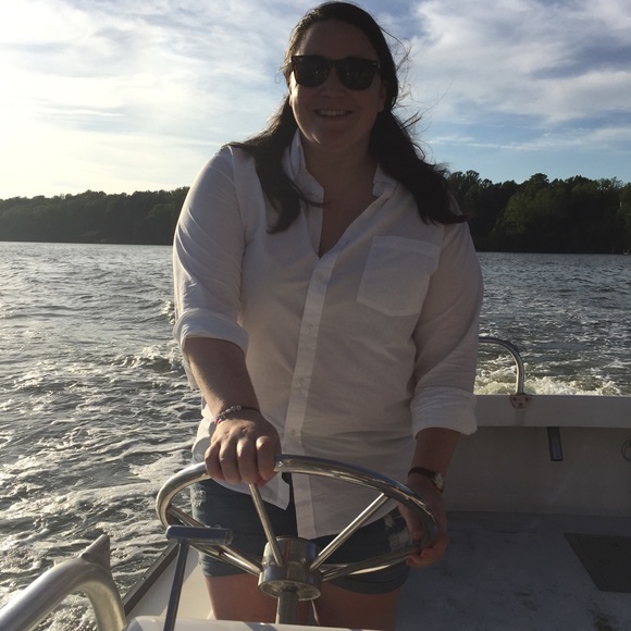 Meet your Posher, Jill - Picture 3 of 3