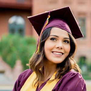 Meet your Posher, Kassandra