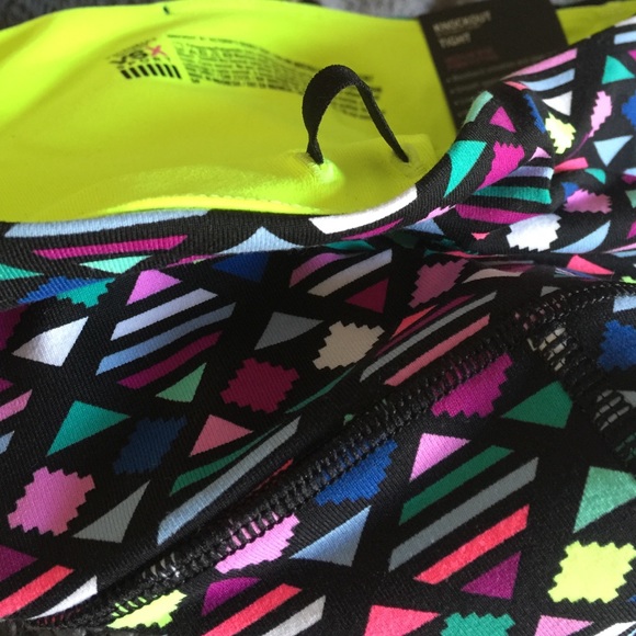 🍭BNWT Victoria Secret knockout tights.🍭Size S/P - Picture 3 of 3