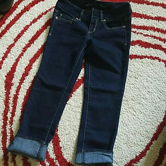 AE Crop Jeans