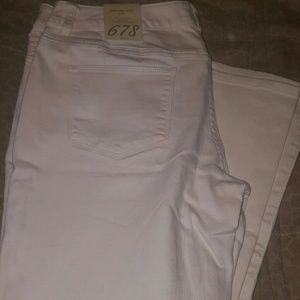 NWT Limited 678 Skinny Leg Jeans