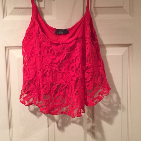 Red crop top - Picture 2 of 2
