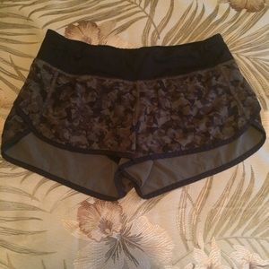 Speed Short Lululemon size 6