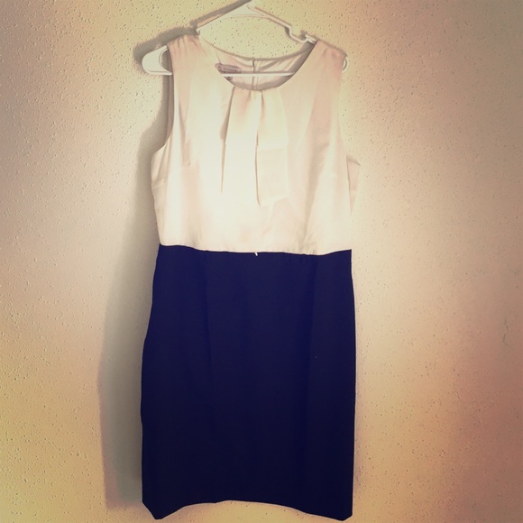 Dress - Picture 1 of 1