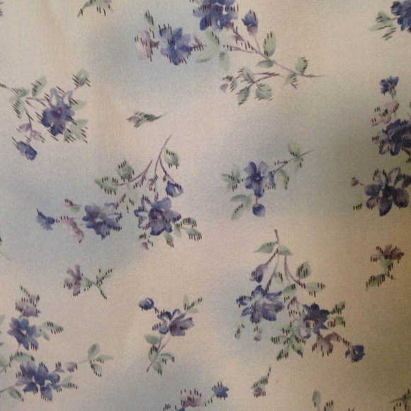 EUC PETITE SOPHISTICATE Silk Floral Skirt, Sz 4P - Picture 2 of 5