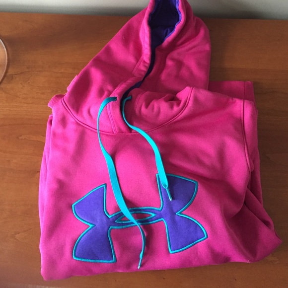 Under Armour hoodie