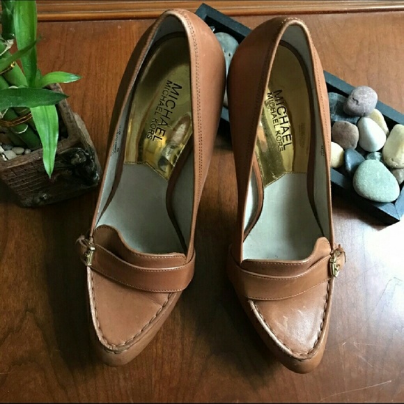 Michael kors heels