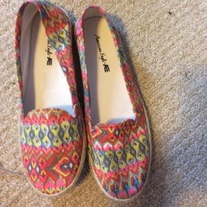 BRAND NEW AMERICAN EAGLE SHOES