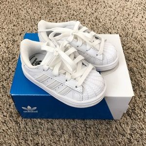 Adidas Shell Toes 5C