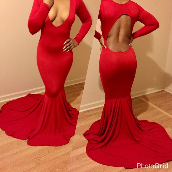 Dress was custom made only worn once #red #elegant