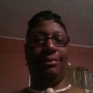 Meet your Posher, Frances