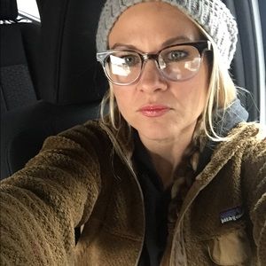 Meet your Posher, Courtney