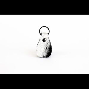 Audentes Keychain black and white