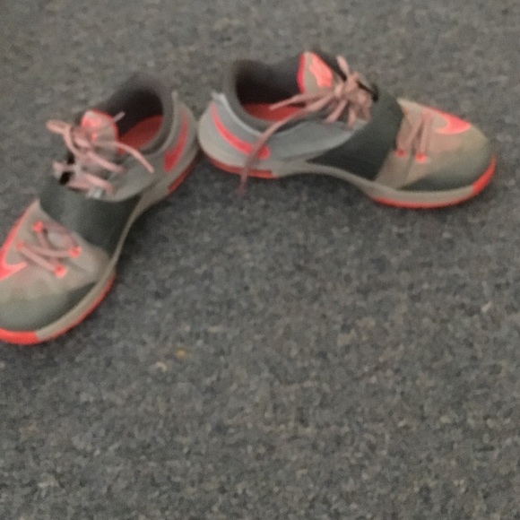 Nike Kd's - Picture 3 of 3