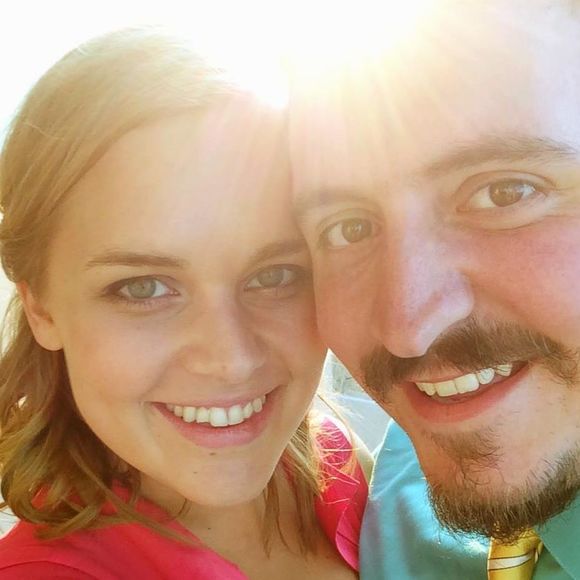 Meet your Posher, Amber - Picture 1 of 1