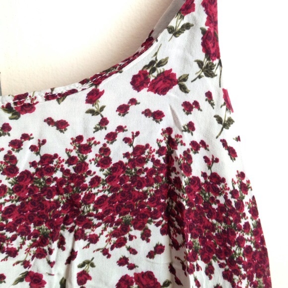 Brandy Melville Dresses & Skirts - Brandy Melville Rose Jada Dress