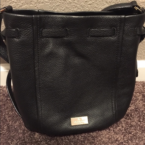 ***SOLD***Kate Spade cross-body bag