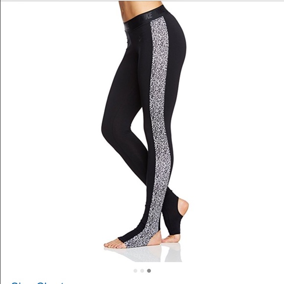 Nike Women's Leg A See stirrup leggings