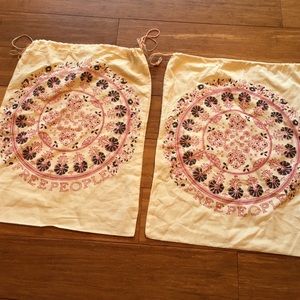 2 Free People gift bags