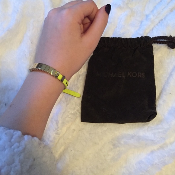 Michael Kors bracelet - Picture 1 of 4