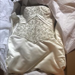 Elegant, long train, strapless wedding dress