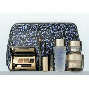 Estee Lauder Cosmetic bag + makeup