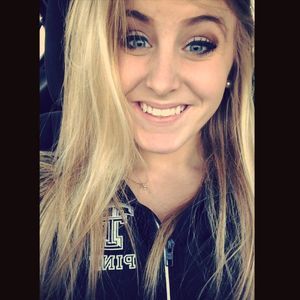 Meet your Posher, Brittney