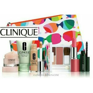 Clinique Cosmetic bag + makeup
