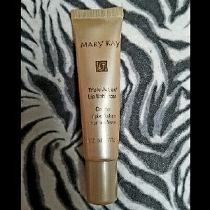 Mary Kay Triple Action Lip Enhancer