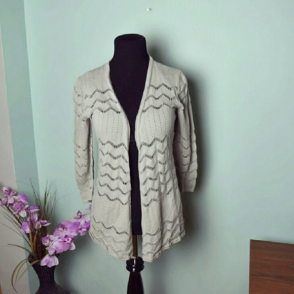Sweaters - Beautiful Tan Zigzag Designed Cardigan