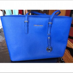 Michael Kors Jet Set Travel Tote