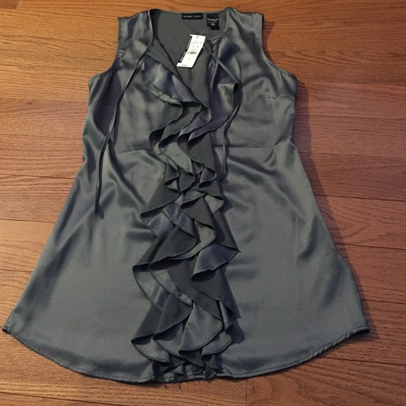 New York & Company size 2 sleeveless tunic