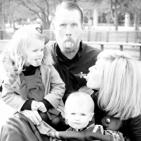 Meet your Posher, Whitney - Picture 1 of 1