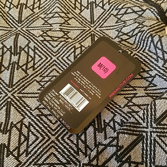 RBX Long Sleeve Shirt. Size M(10). NWT. GIRLS - Picture 3 of 4