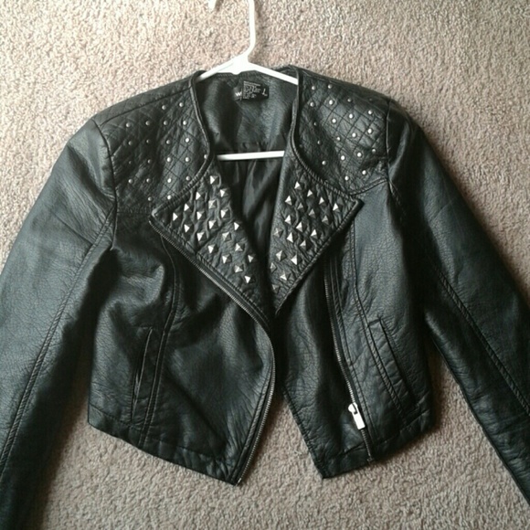 LEATHER MOTO JACKET