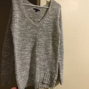 Sweater. Grey/silver