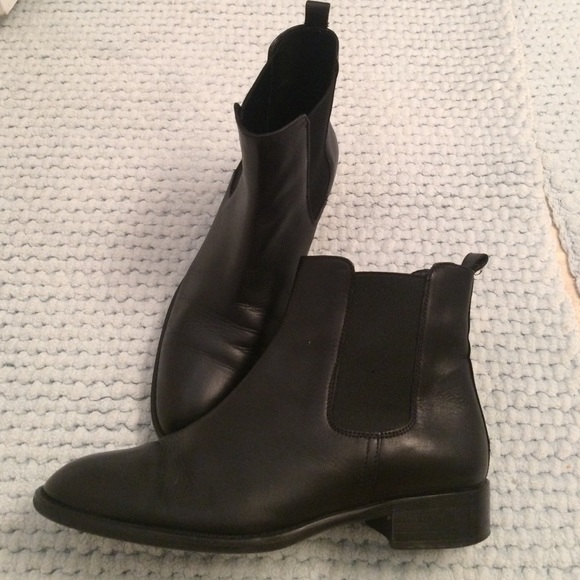 J. CREW black Chelsea boots
