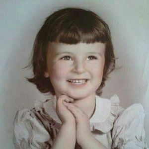 Meet your Posher, Myra