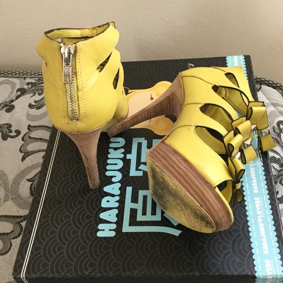 Neon Heels - Picture 3 of 4