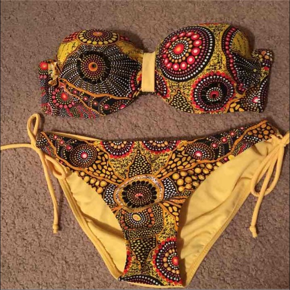 Swimsuit - Picture 1 of 1