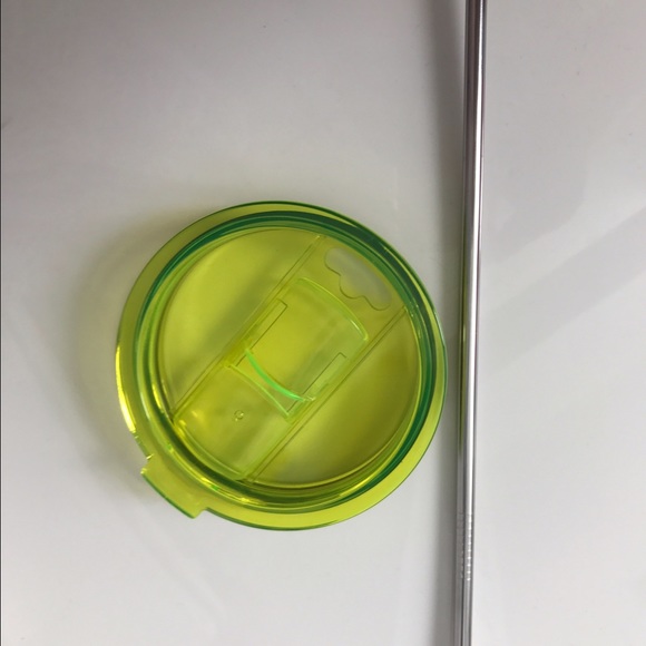 20 oz tumbler & 10 oz lowball lid and straw set - Picture 2 of 3