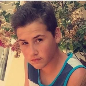 Meet your Posher, Nikita