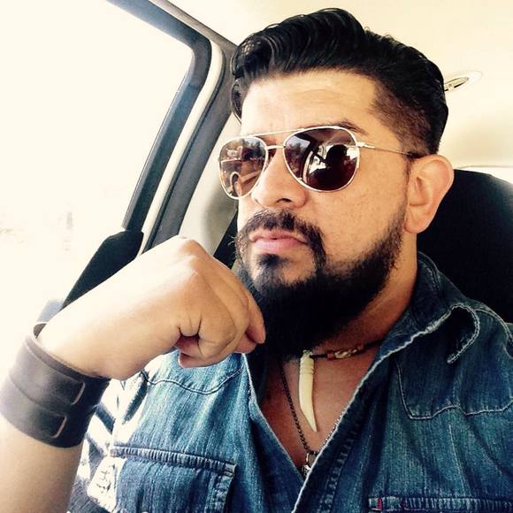 Meet your Posher, Joel