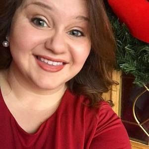 Meet your Posher, Katie beth